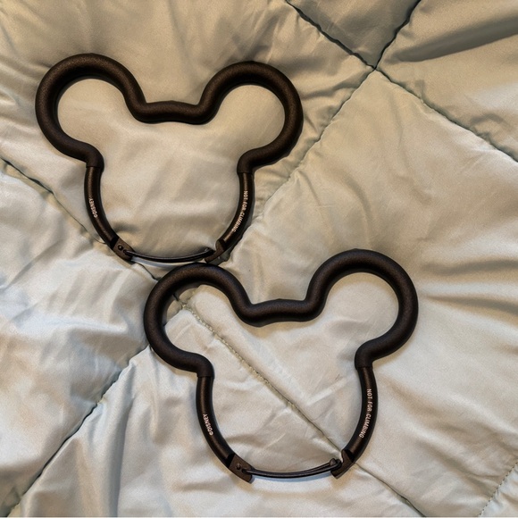Petunia Pickle Bottom X Mickey Mouse Stroller Valet Hooks (set of 2) - Picture 2 of 2
